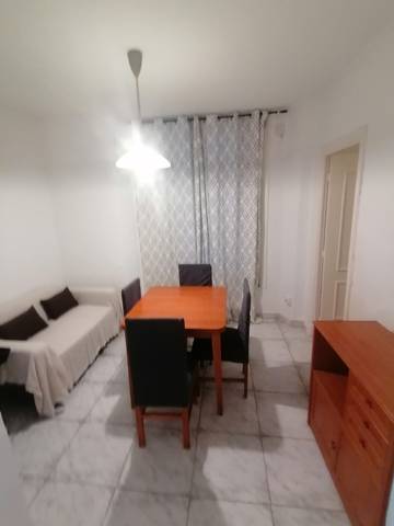 Piso en Alquiler en Calle Gravina en Arenal - Museo