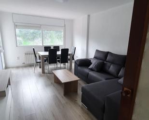 Living room of Flat to rent in  Lleida Capital  with Heating, Parquet flooring and Furnished
