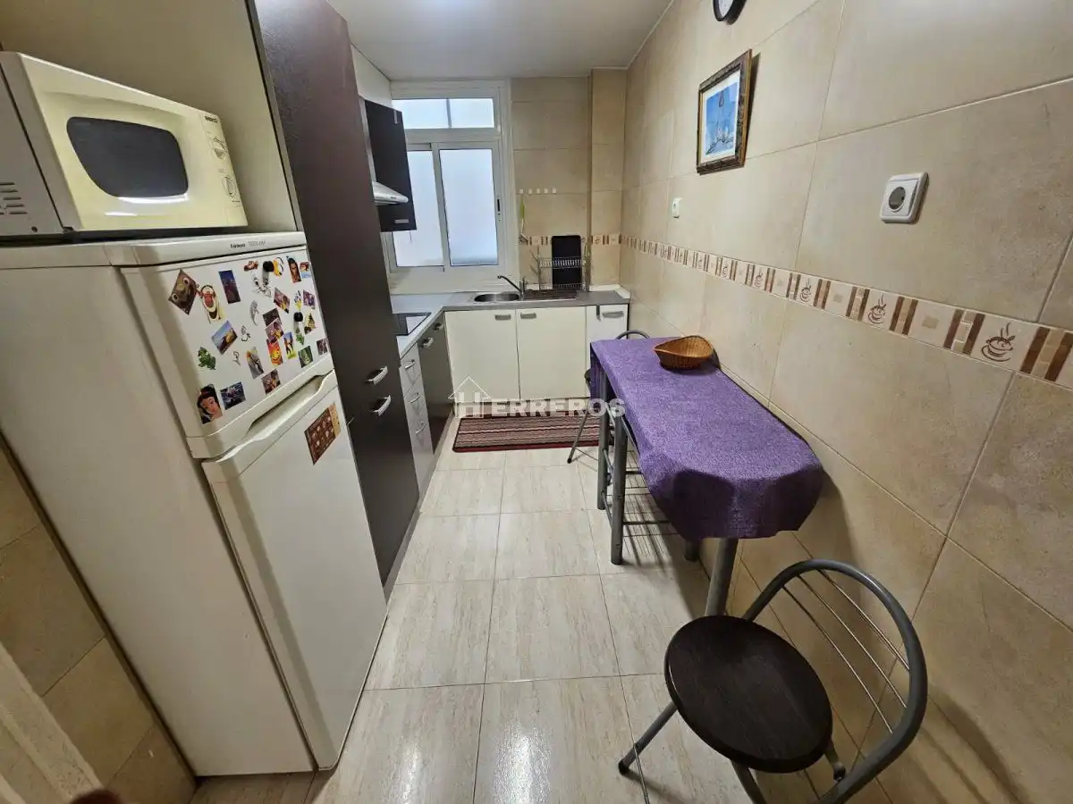 Appartement compact avec ascenseur à vendre à avda. de colon, imagen 2