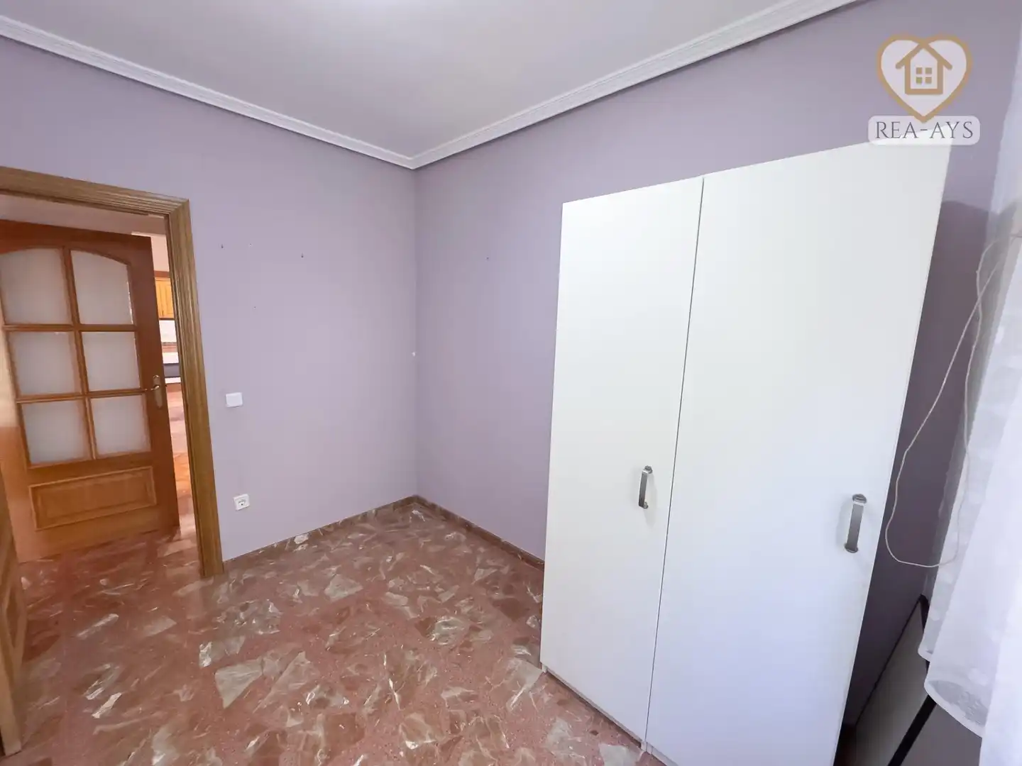 Dormitori de Casa o xalet en venda en Vallirana amb Calefacció, Jardí privat i Terrassa