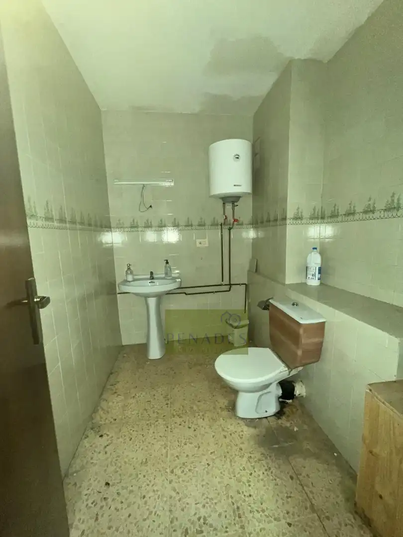Baño de Local en venta en Ontinyent