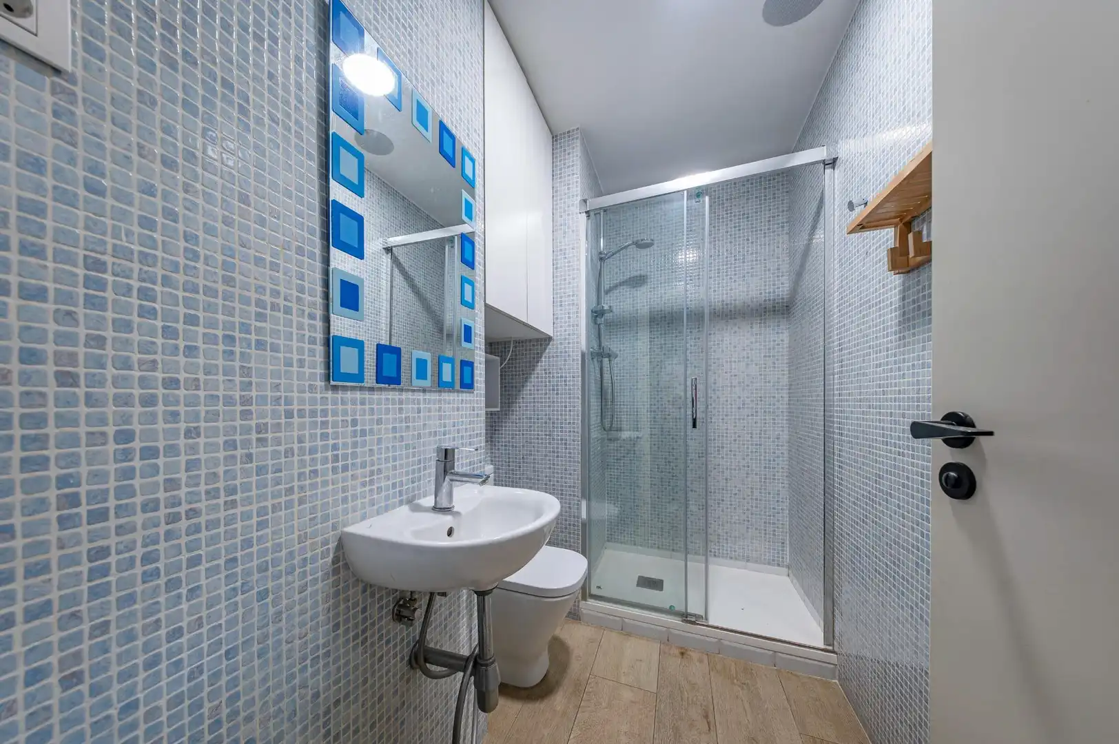 Bathroom of Attic for sale in Badalona  with Air Conditioner, Heating and Terrace