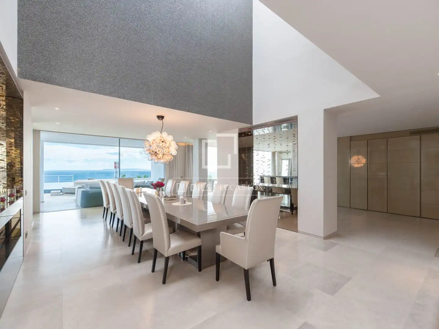Dining room of Houses for sale in Santa Eulària des Riu  with Air Conditioner, Heating and Private garden
