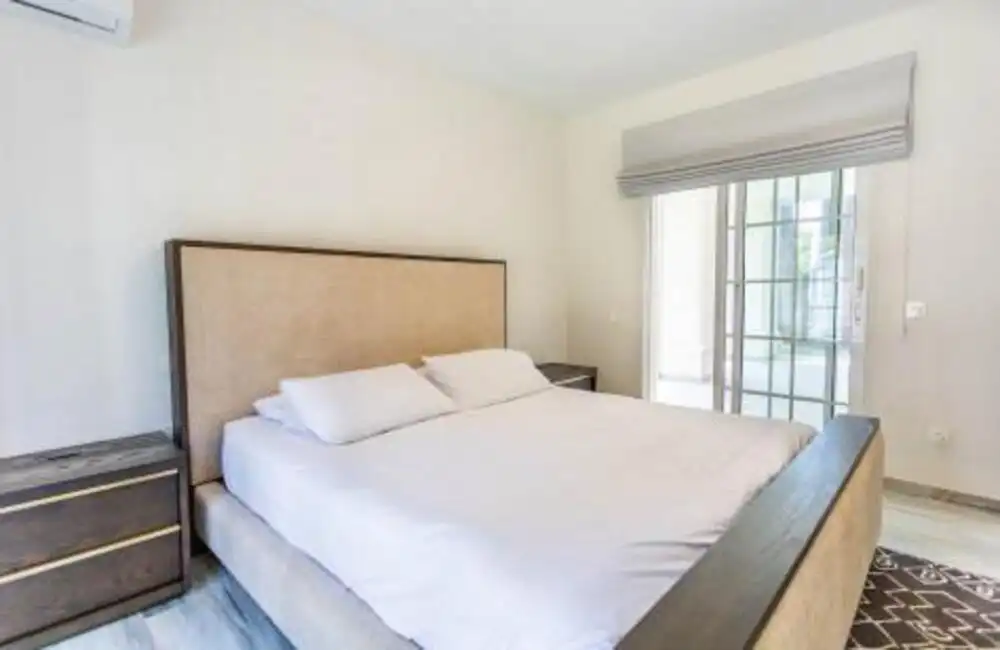 Bedroom of Houses for rent in Marbella  with Air Conditioner, Private garden and Terrace