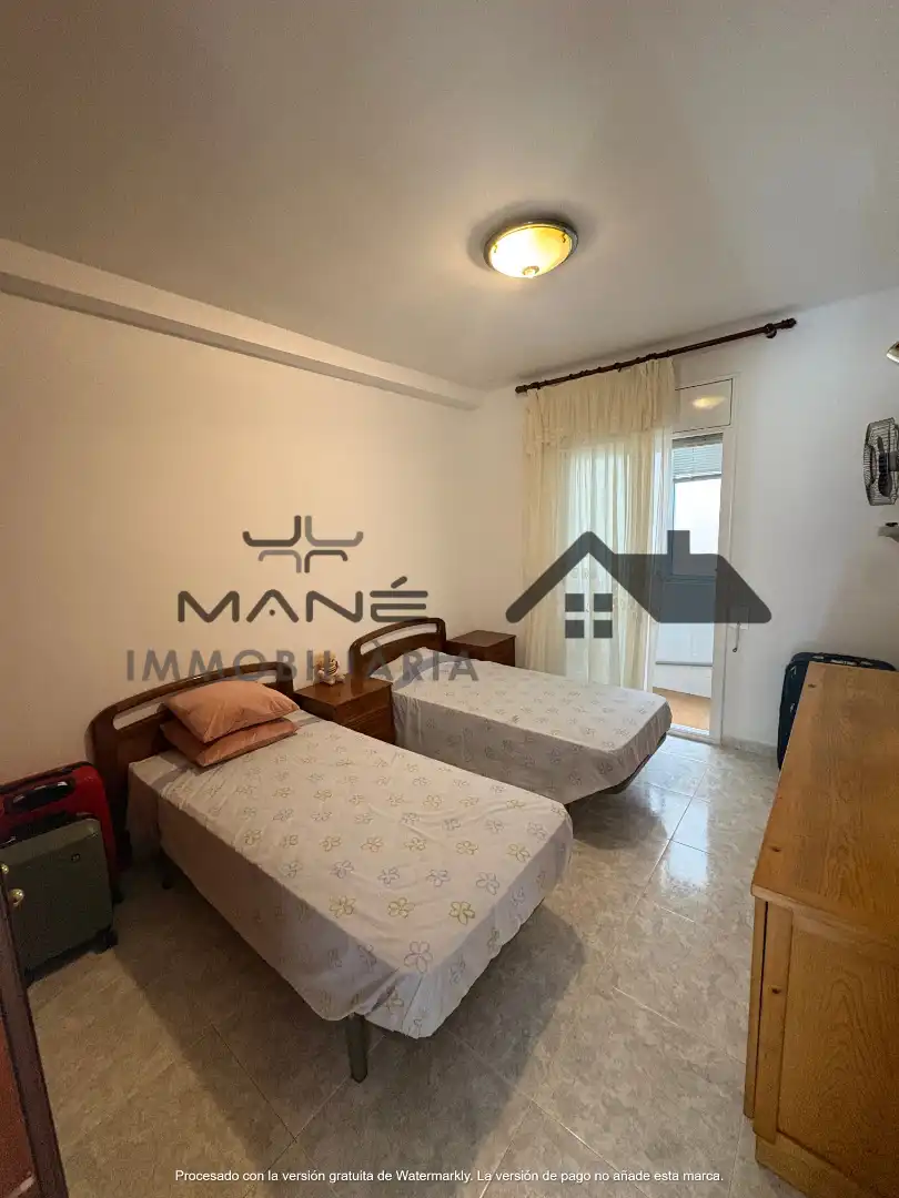 Habitación de Piso en venta en Malgrat de Mar con Amueblado y Balcón