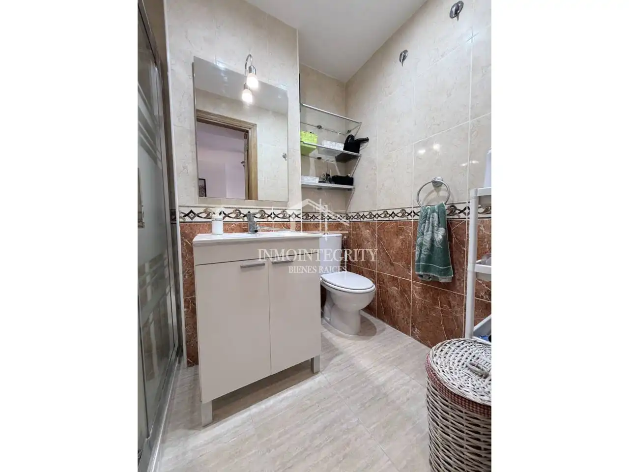 Bany de Apartament en venda en Oropesa del Mar / Orpesa amb Aire condicionat, Terrassa i Moblat