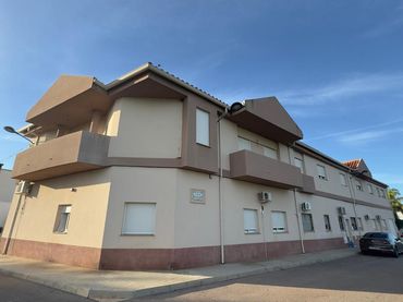 Piso con balcón en venta en Tous