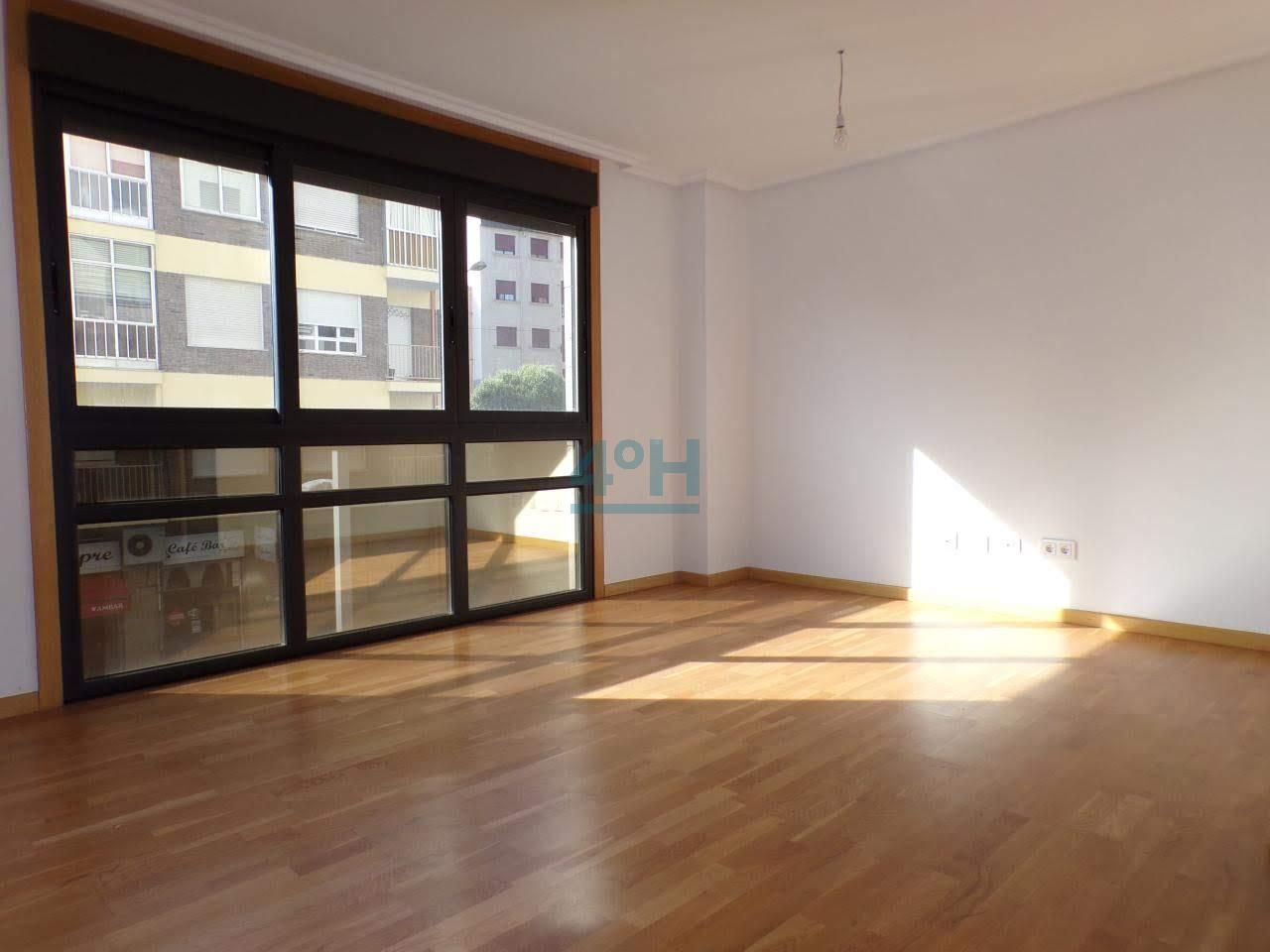 Bedroom of Apartment for sale in Ourense Capital   with Heating, Storage room and Home automation