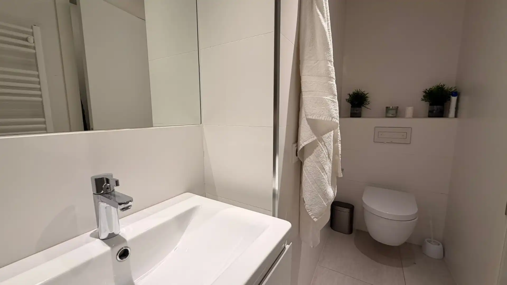 Baño de Piso en venta en Madrid con Aire acondicionado, Calefacción y Amueblado