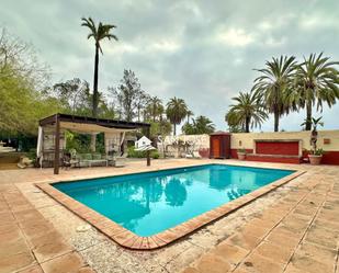 Swimming pool of House or chalet for sale in Elche / Elx  with Air Conditioner, Private garden and Storage room