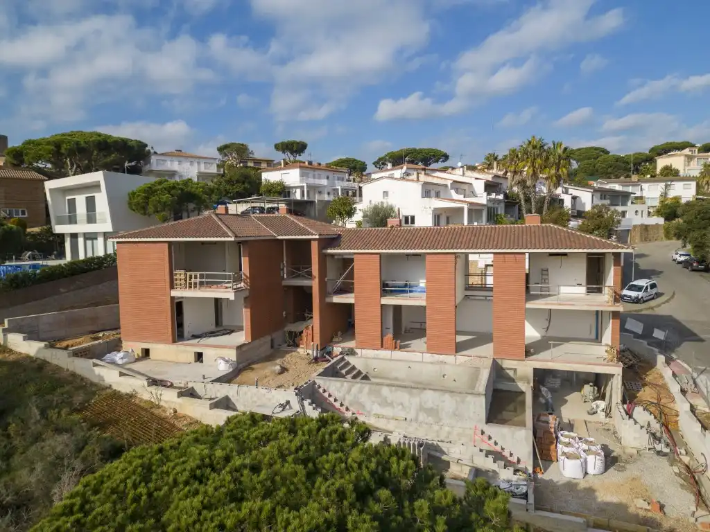 Casa amb piscina en venda a Carrer del Navegant, imagen 2