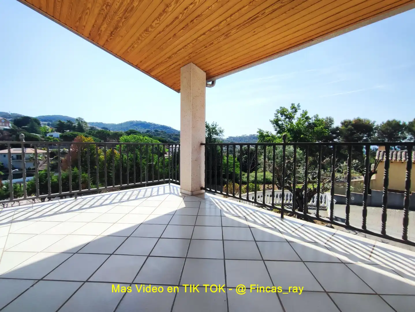 Terraza de Casa o chalet en venta en Bigues i Riells del Fai con Calefacción, Jardín privado y Terraza