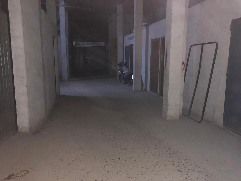 Garage for sale in San Diego, Arjona