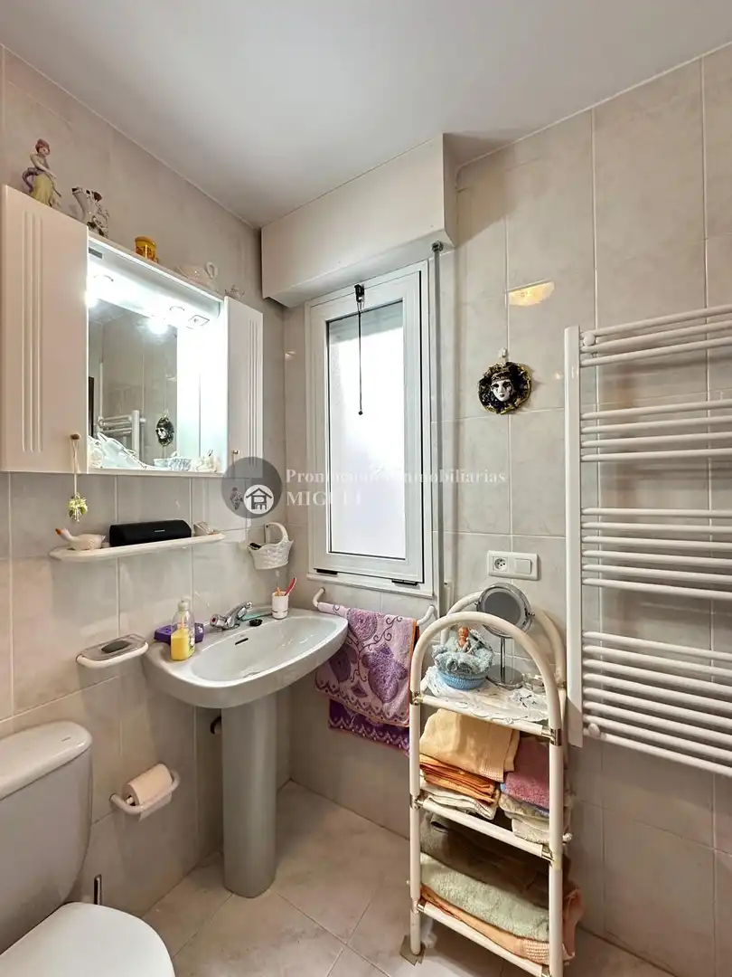 Bathroom of Flat for sale in Verín  with Heating, Terrace and Storage room
