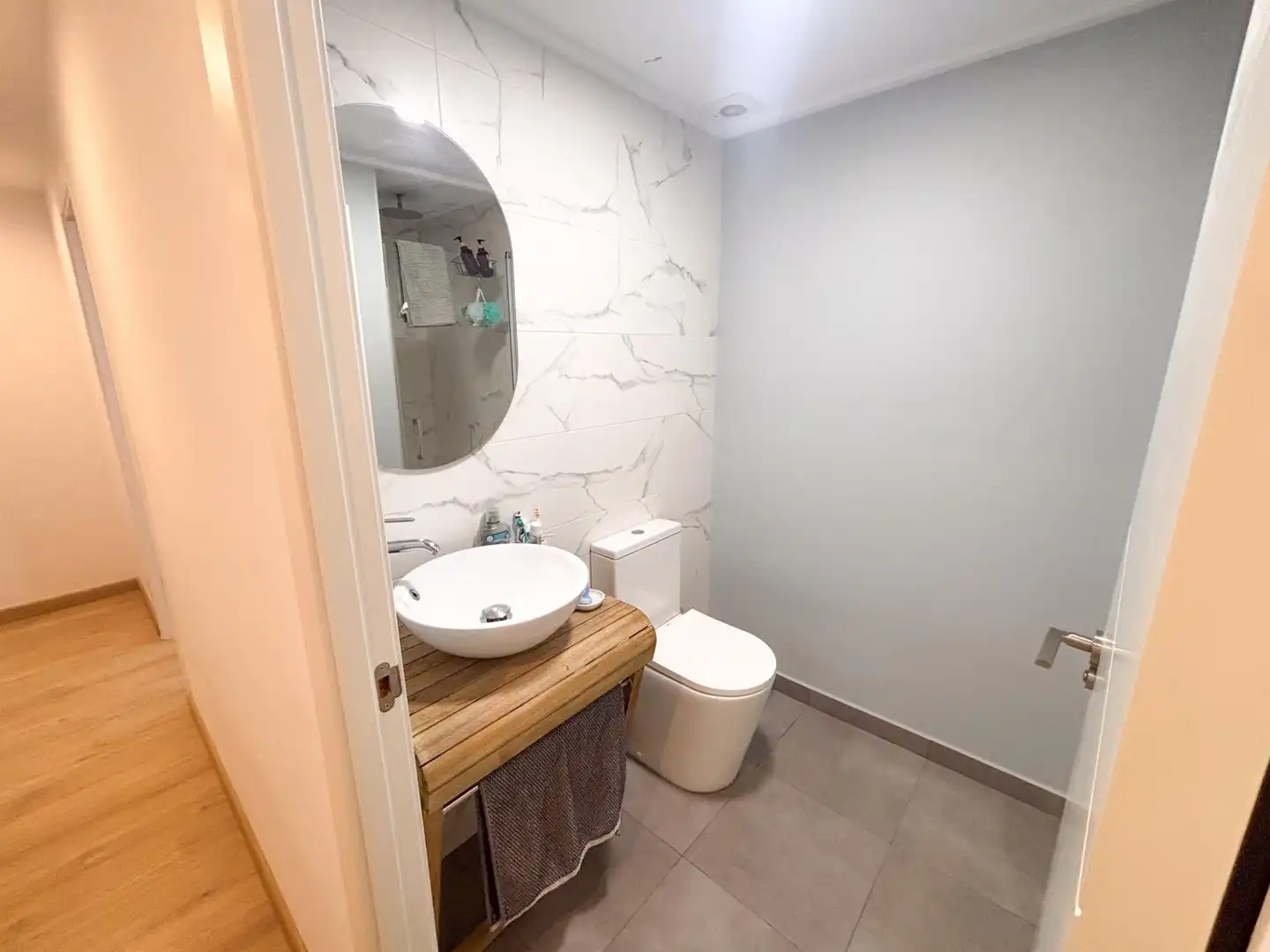 Badezimmer von Wohnung zum Verkauf in Torrevieja mit Klimaanlage, Möbliert und Balkon