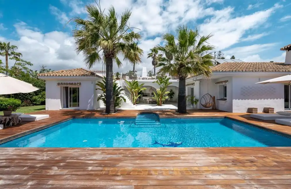 Maison avec piscine à vendre à OASIS-UR MARBESA 1