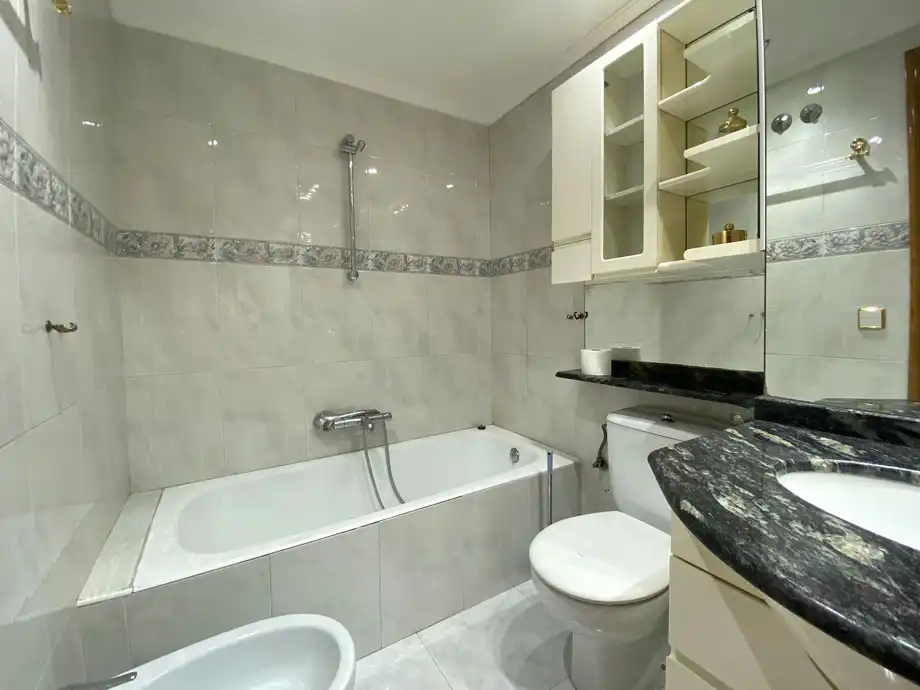 Bathroom of Flat for sale in Vitoria - Gasteiz  with Heating, Terrace and Storage room