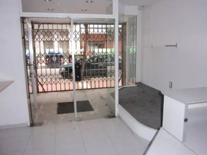 Geschaftsraum zum Verkauf in Calle SANGENIS, 16, Barrio de Delicias