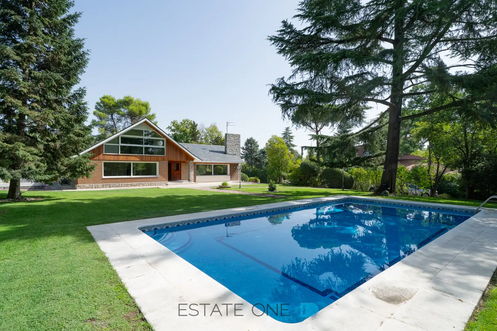 Jardín de Casa o chalet de alquiler en Madrid con Aire acondicionado, Calefacción y Jardín privado