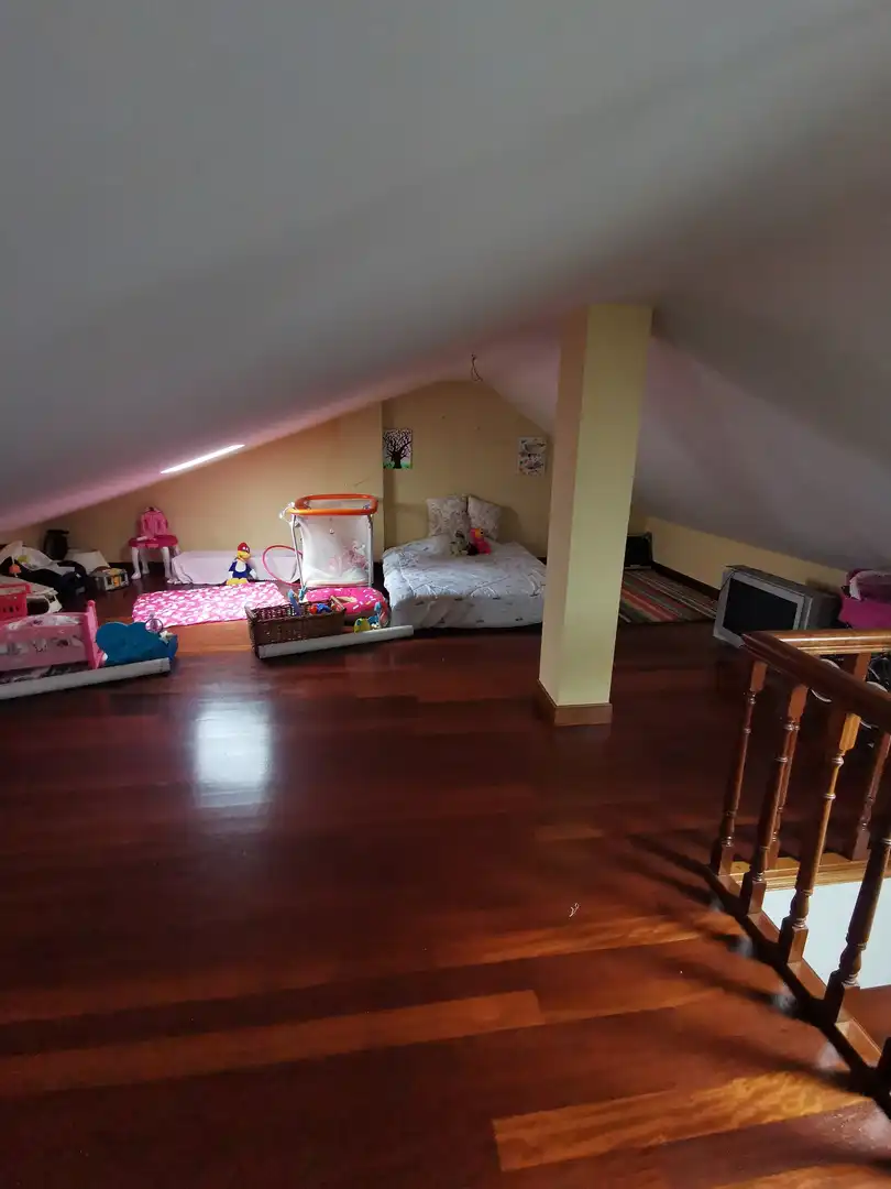 Casa o xalet en venda en Castro-Urdiales amb Calefacció, Jardí privat i Terrassa