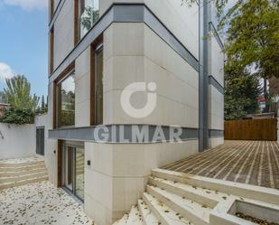 Exterior view of House or chalet for sale in  Madrid Capital  with Air Conditioner and Swimming Pool