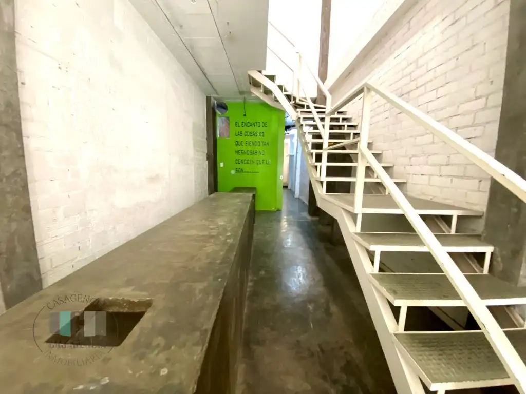Local comercial de lloguer a Carrer d'Alloza, 60, imagen 4