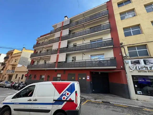 Moto con ascensore in vendita a Ronda Bellavista 15, imagen 2