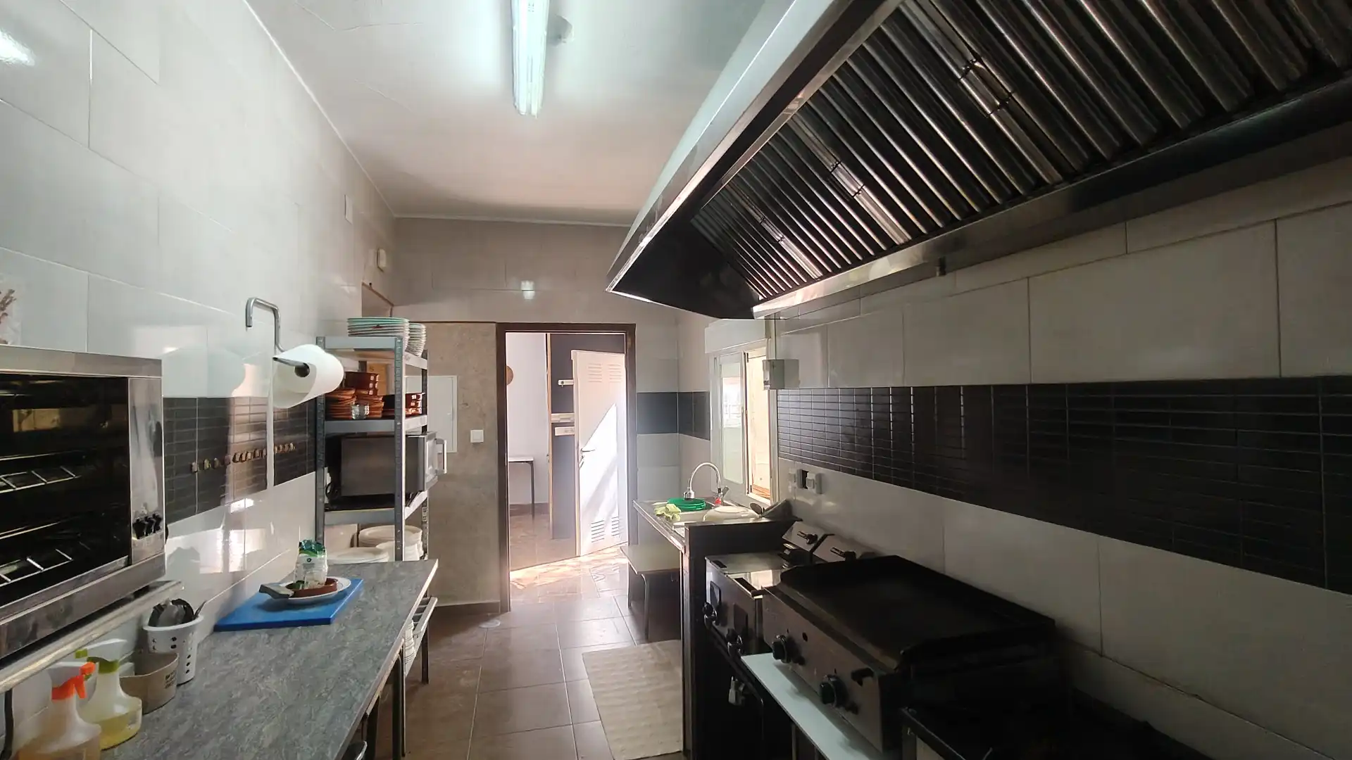 Kitchen of Commercial properties for sale in Gorafe  with Air Conditioner, Terrace and Furnished