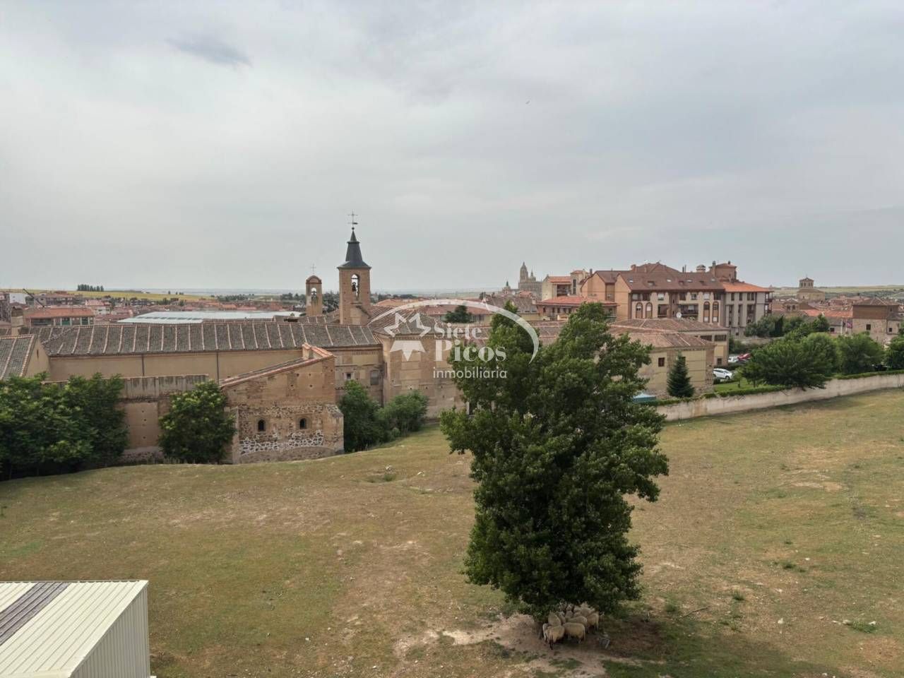 Pis en venda en Segovia Capital amb Calefacció, Terrassa i Moblat
