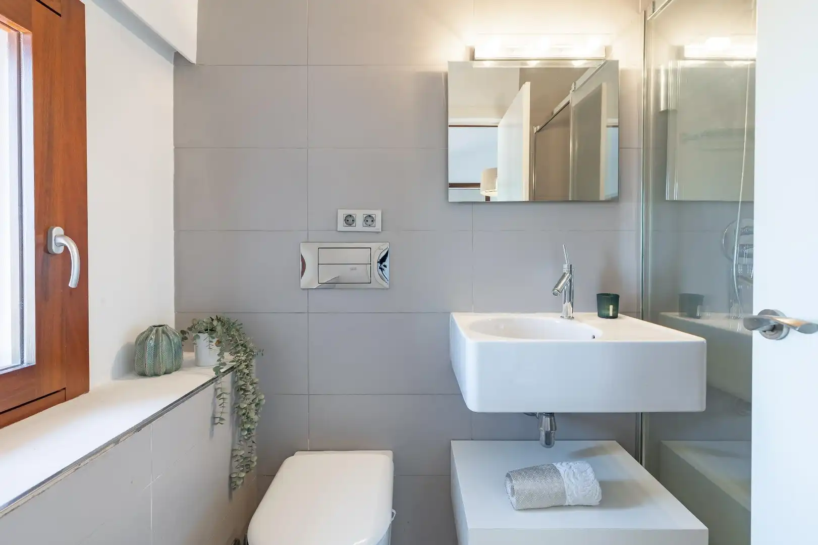 Baño de Casa adosada en venta en Enguera con Calefacción, Terraza y Trastero