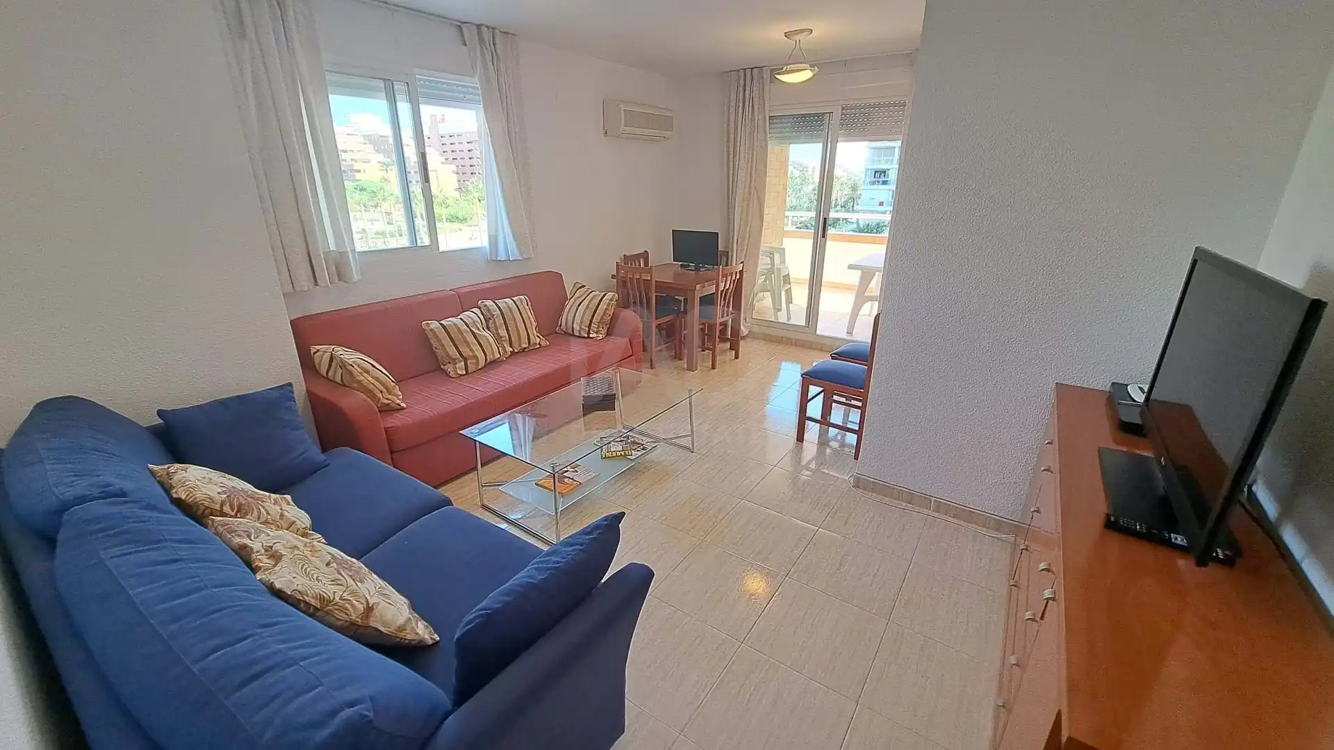 Wohnzimmer von Wohnung zum Verkauf in Oropesa del Mar / Orpesa mit Klimaanlage, Terrasse und Schwimmbad