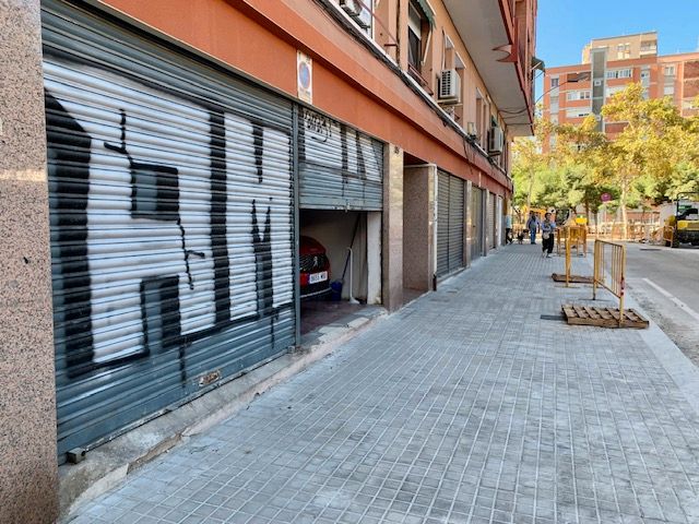 Local de alquiler en Carrer del Mestre Carbó, 39, Santa Eulàlia