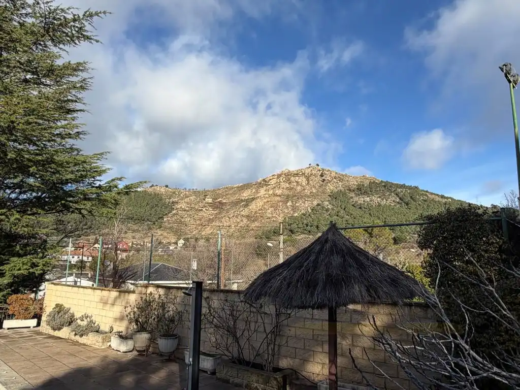 Houses for sale in Collado Mediano