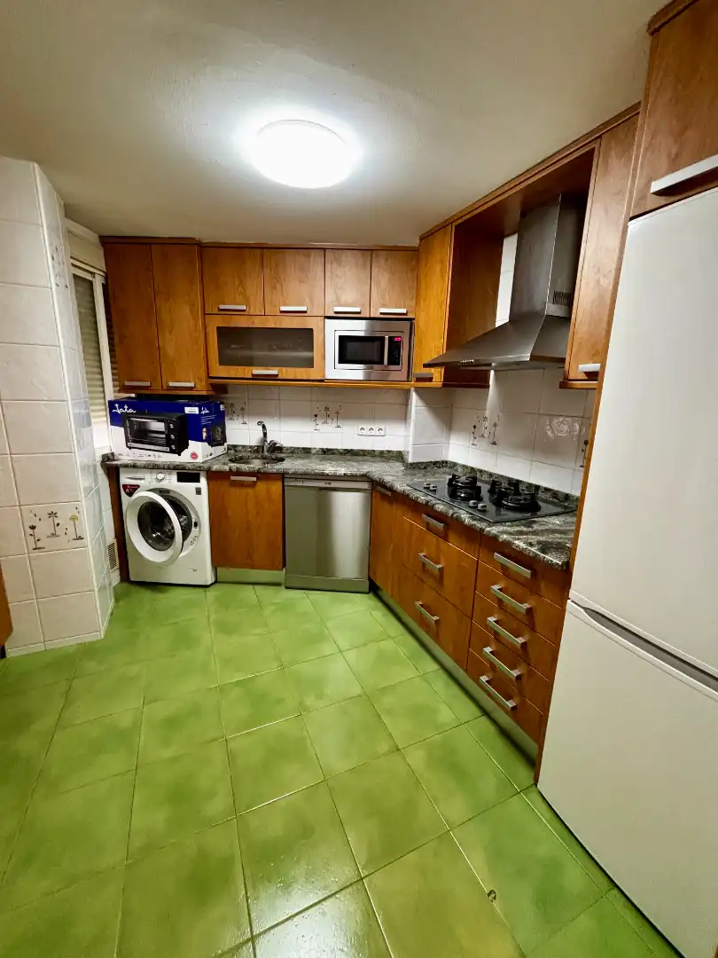 Kitchen of Flat for sale in Pinto  with Air Conditioner, Heating and Parquet flooring