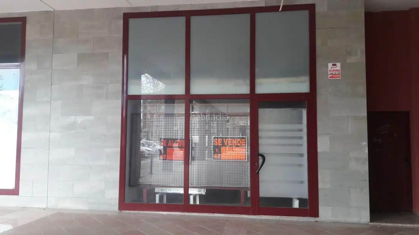 Local comercial en venta en Plaça Pla dels Àlbers 20, imagen 5