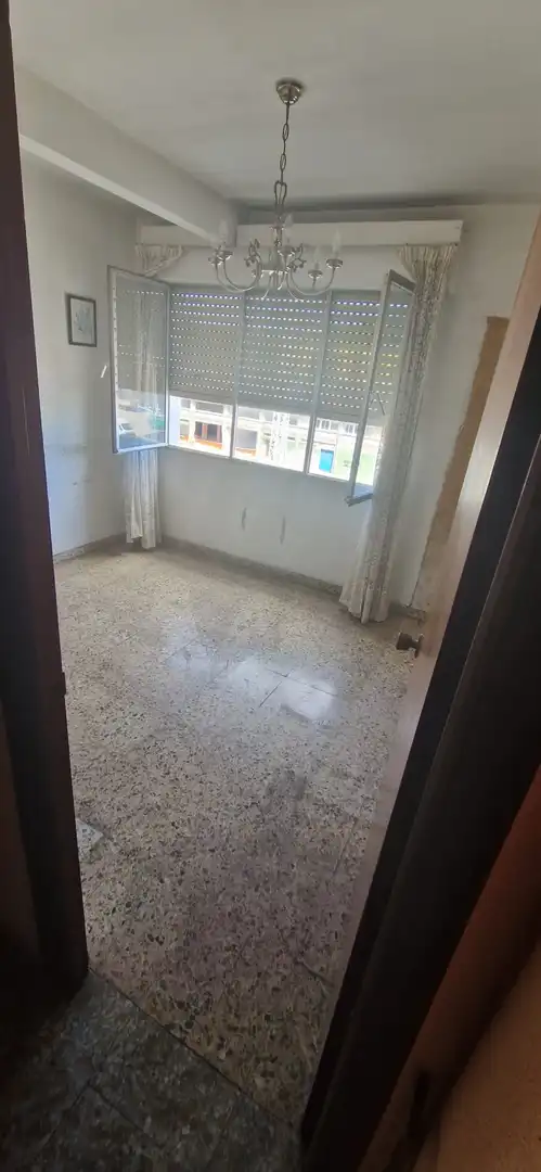 Bedroom of Office for rent in Avilés