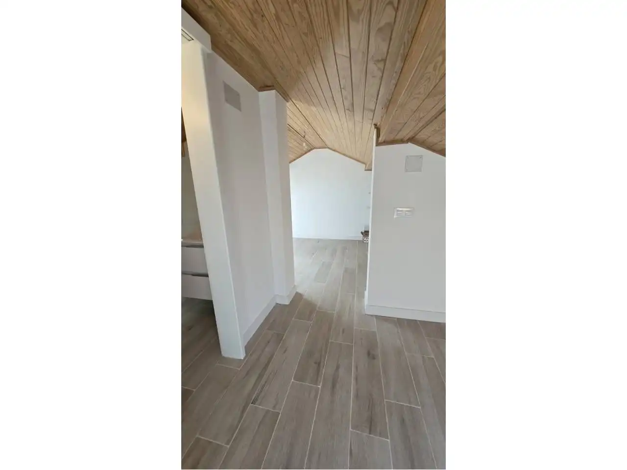 Casa adosada en venta en Vilagarcía de Arousa con Calefacción, Terraza y Amueblado