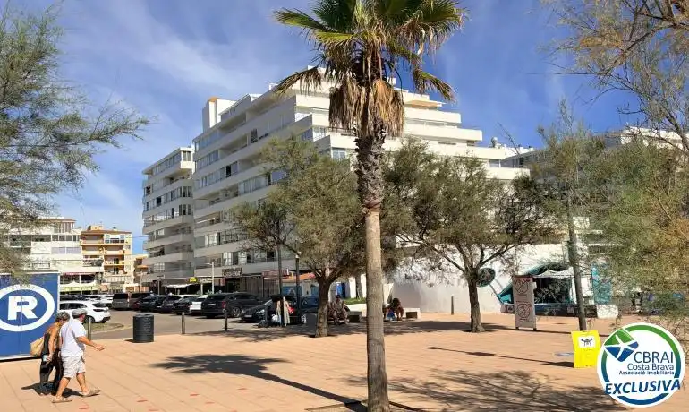Apartamento con piscina en venta en Avinguda de la Gola de l'Estany, imagen 34