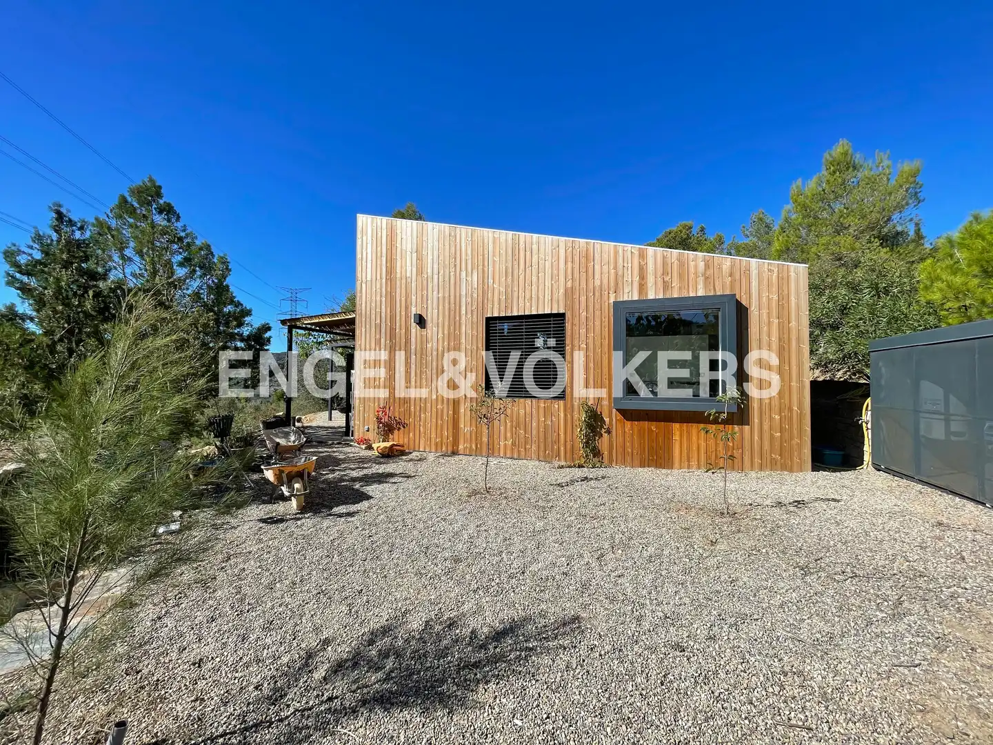 Vista exterior de Casa o xalet en venda en Alforja amb Aire condicionat, Calefacció i Jardí privat