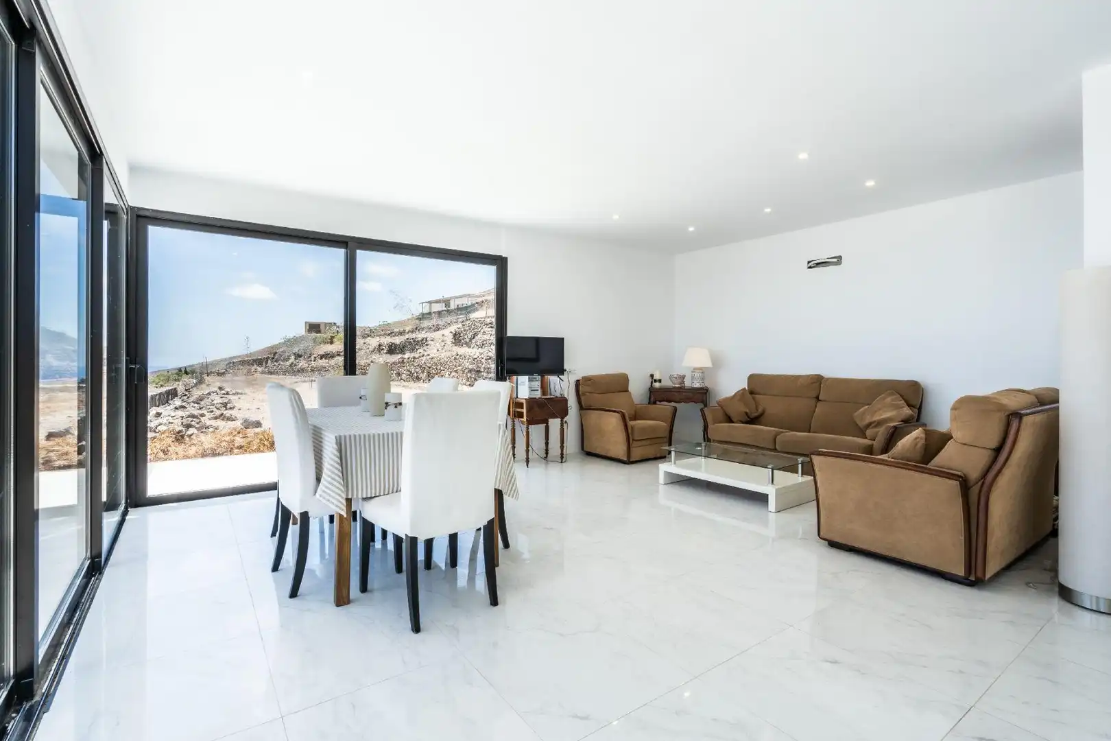 Sala d'estar de Casa o xalet en venda en Adeje