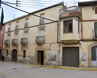 Vista exterior de Casa o xalet en venda en Valjunquera amb Terrassa i Balcó