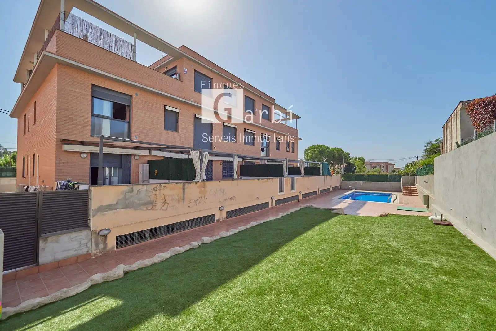 Apartament amb piscina en venda a Argentina