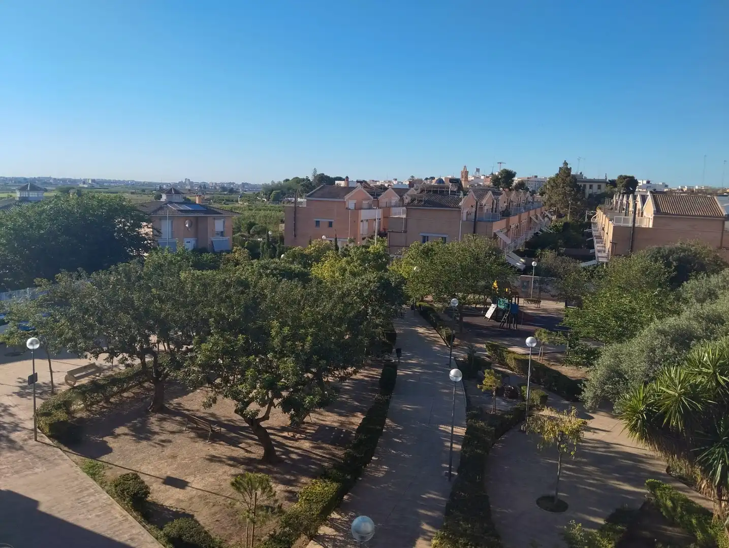Vista exterior de Pis en venda en Godella amb Balcó