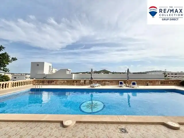 Piscina de Ático en venta en Calvià con Aire acondicionado, Terraza y Amueblado