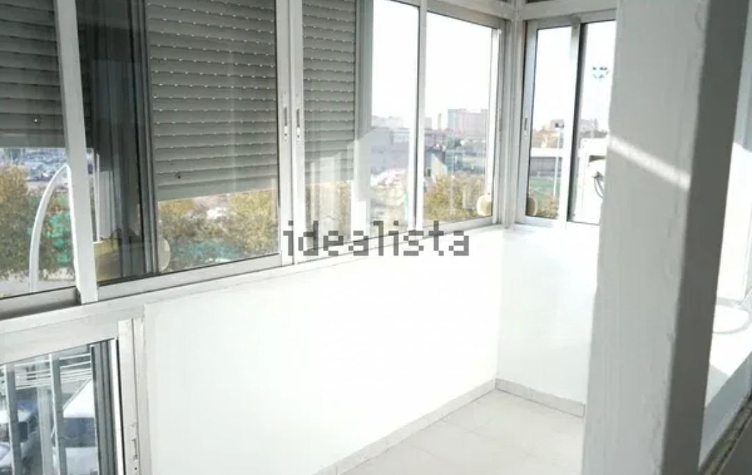 Bedroom of Flat for sale in  Sevilla Capital