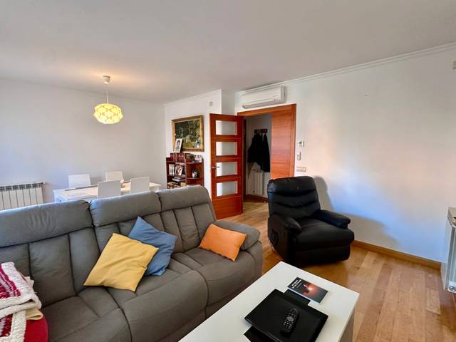 Piso en Venta en Travesia Tomillo en Yebes - Valdeluz