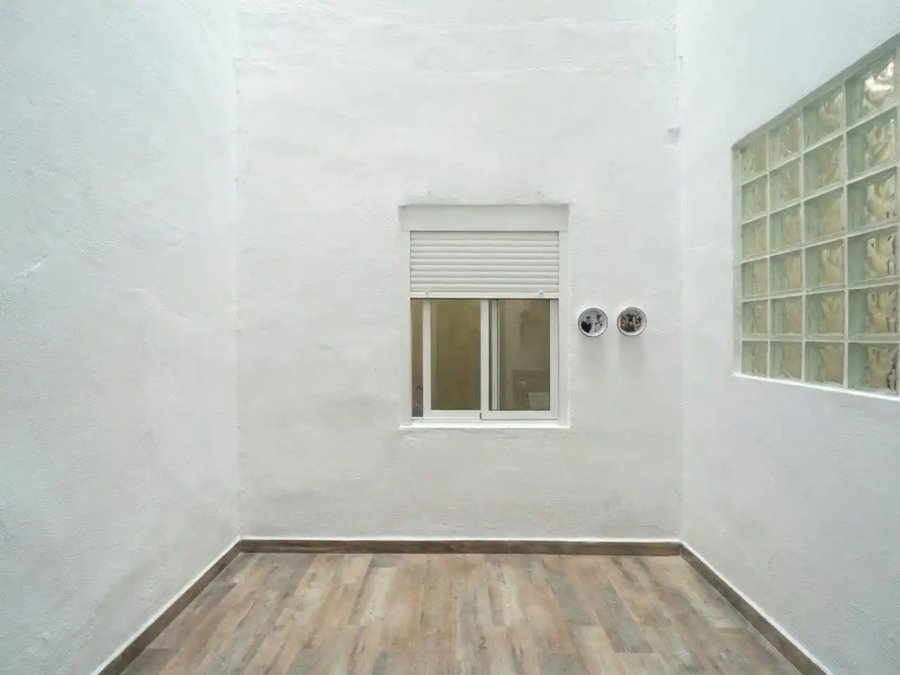 Piso en venta en Carlet con Jardín privado, Terraza y Amueblado