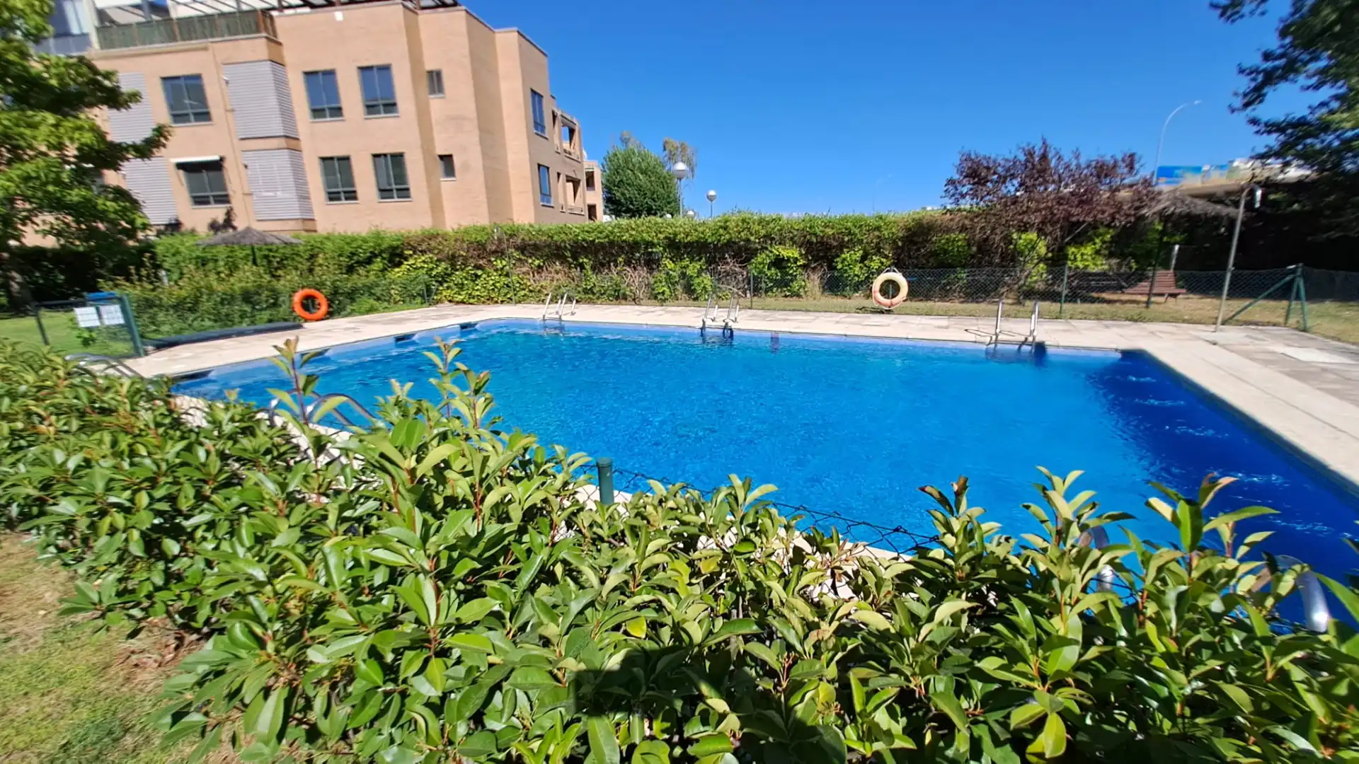 Schwimmbecken von Wohnung zur Miete in Madrid mit Klimaanlage, Heizung und Abstellraum