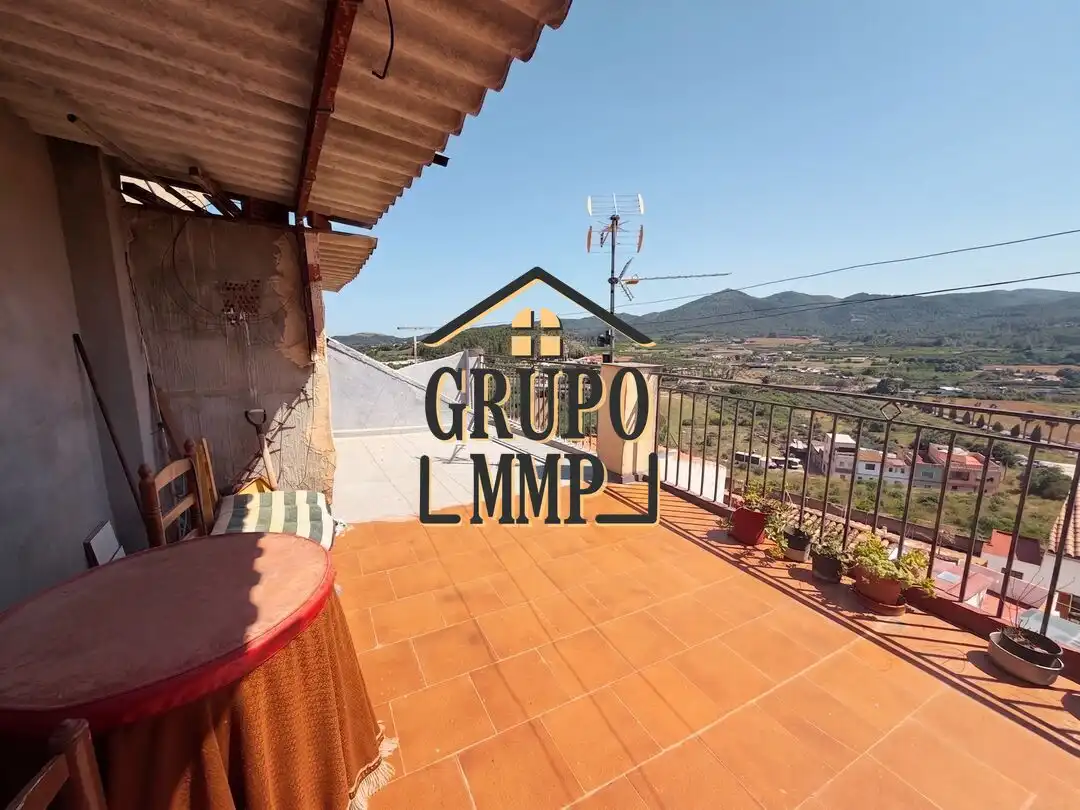 Casa adosada en venta en Onda