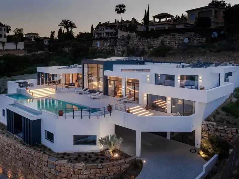 Villa mit Pool zum Verkauf in El Paraíso, imagen 2
